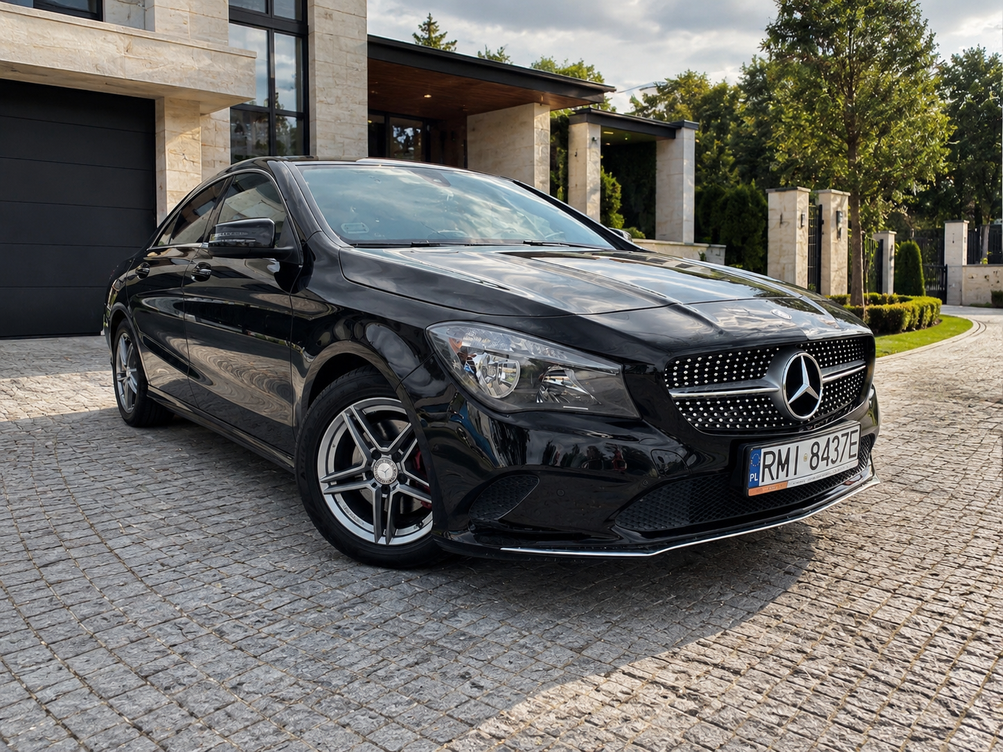 Mercedes-Benz CLA AMG Line